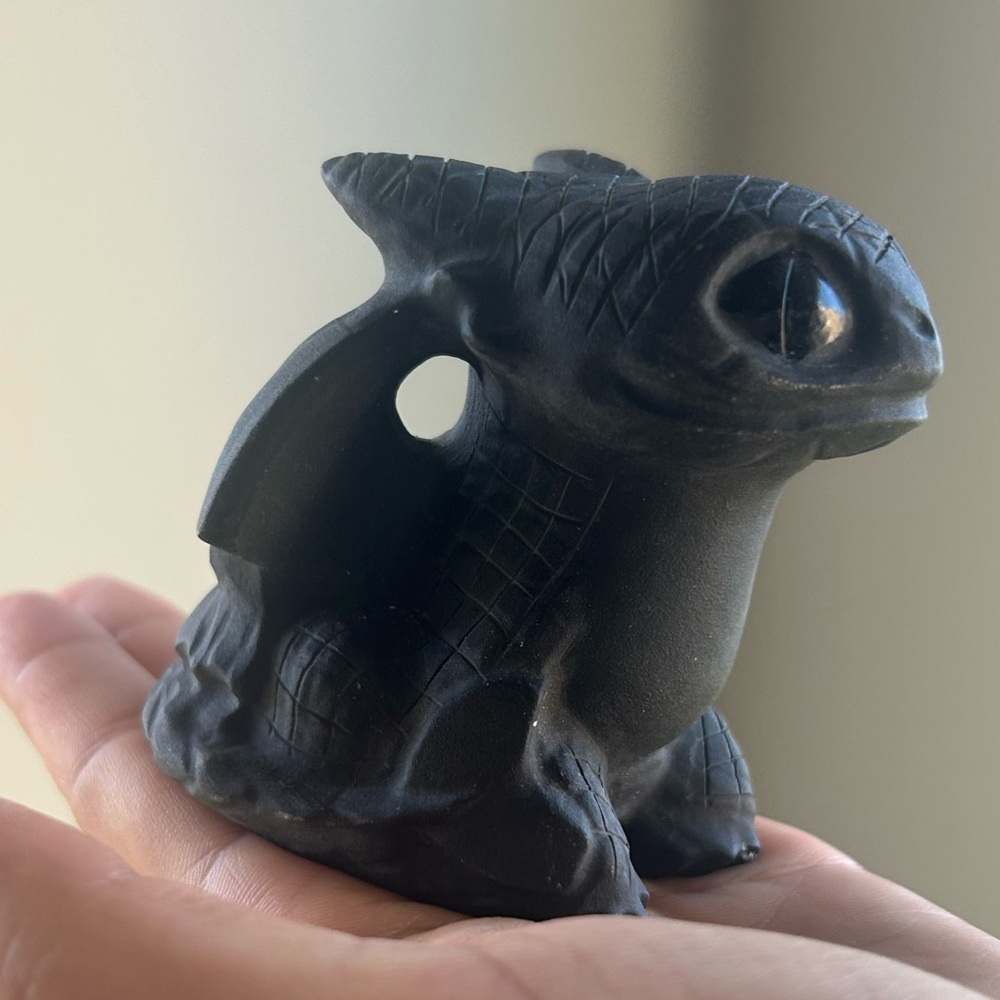 Obsidian Crystal Toothless Large - Picture 2 of 6